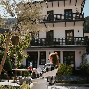https://maya-hostel-berat.albaniahotels.org